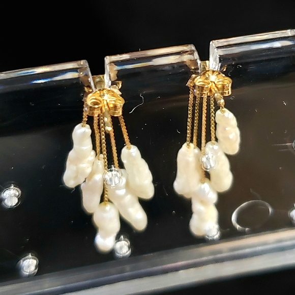 14K Gold Stamped Freshwater Pearl post Dangle Earrings *EUC* - Picture 4 of 6